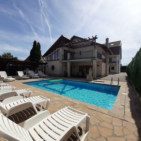 Familia Apartmanhaz Keszthely Εξωτερικό φωτογραφία