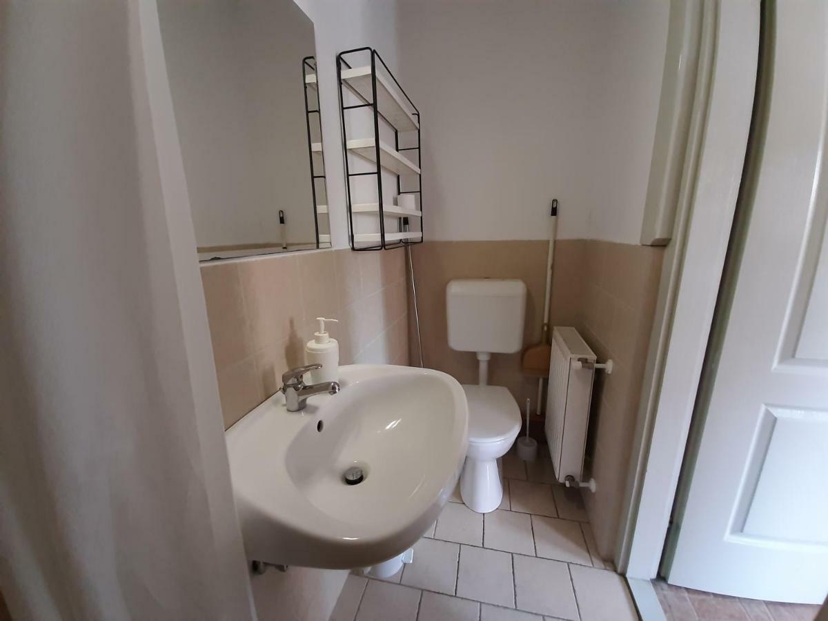 Familia Apartmanhaz Keszthely Εξωτερικό φωτογραφία