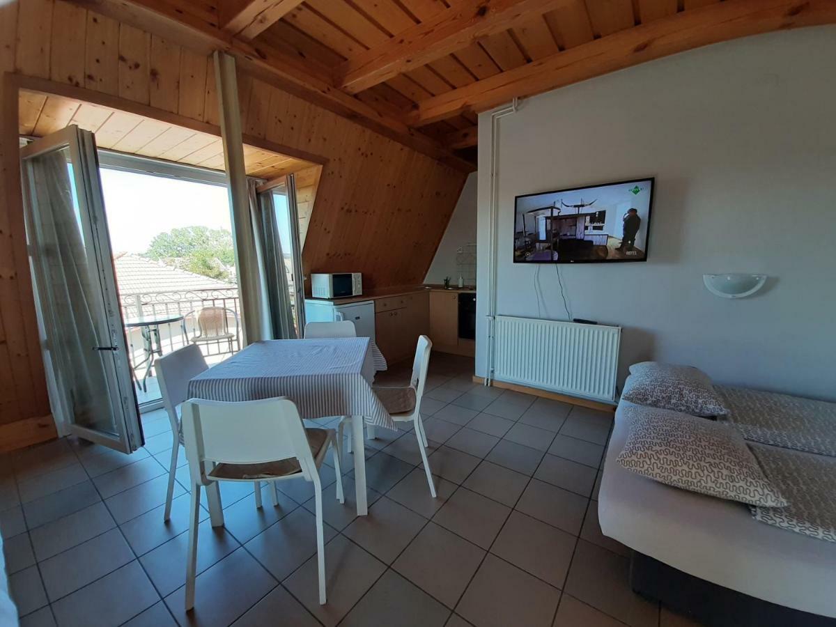 Familia Apartmanhaz Keszthely Εξωτερικό φωτογραφία