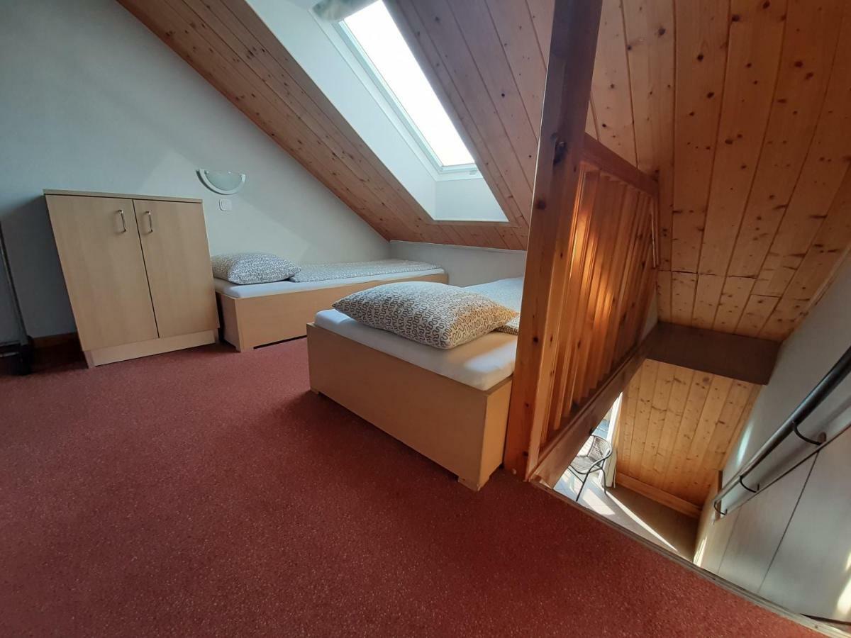 Familia Apartmanhaz Keszthely Εξωτερικό φωτογραφία