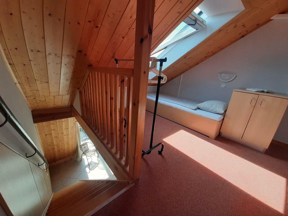 Familia Apartmanhaz Keszthely Εξωτερικό φωτογραφία