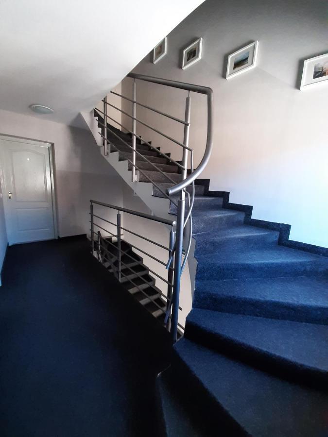 Familia Apartmanhaz Keszthely Εξωτερικό φωτογραφία